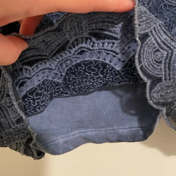 Chico’s women’s lace knit layered blouse — XL/16‎ - Picture 5 of 7